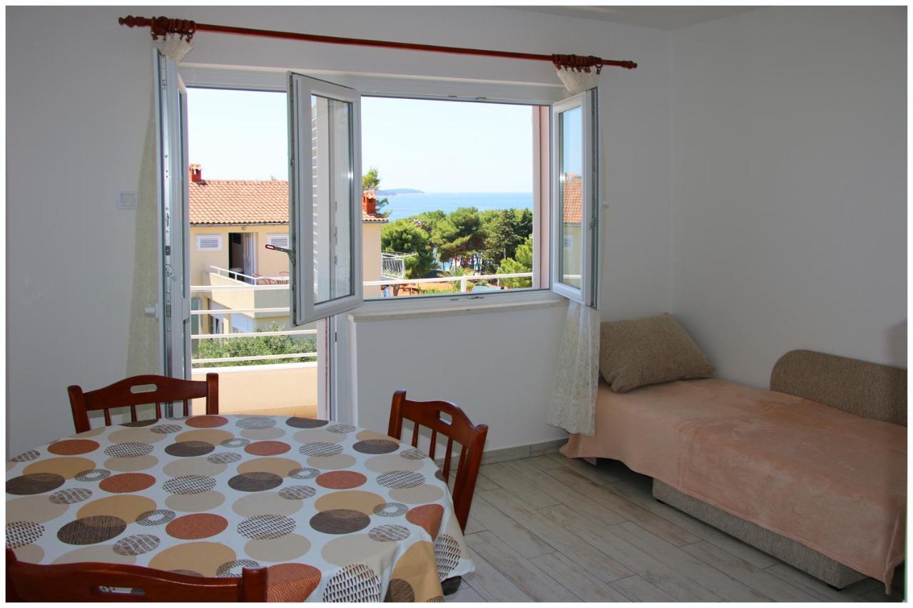 Apartment Maxim Primošten Εξωτερικό φωτογραφία