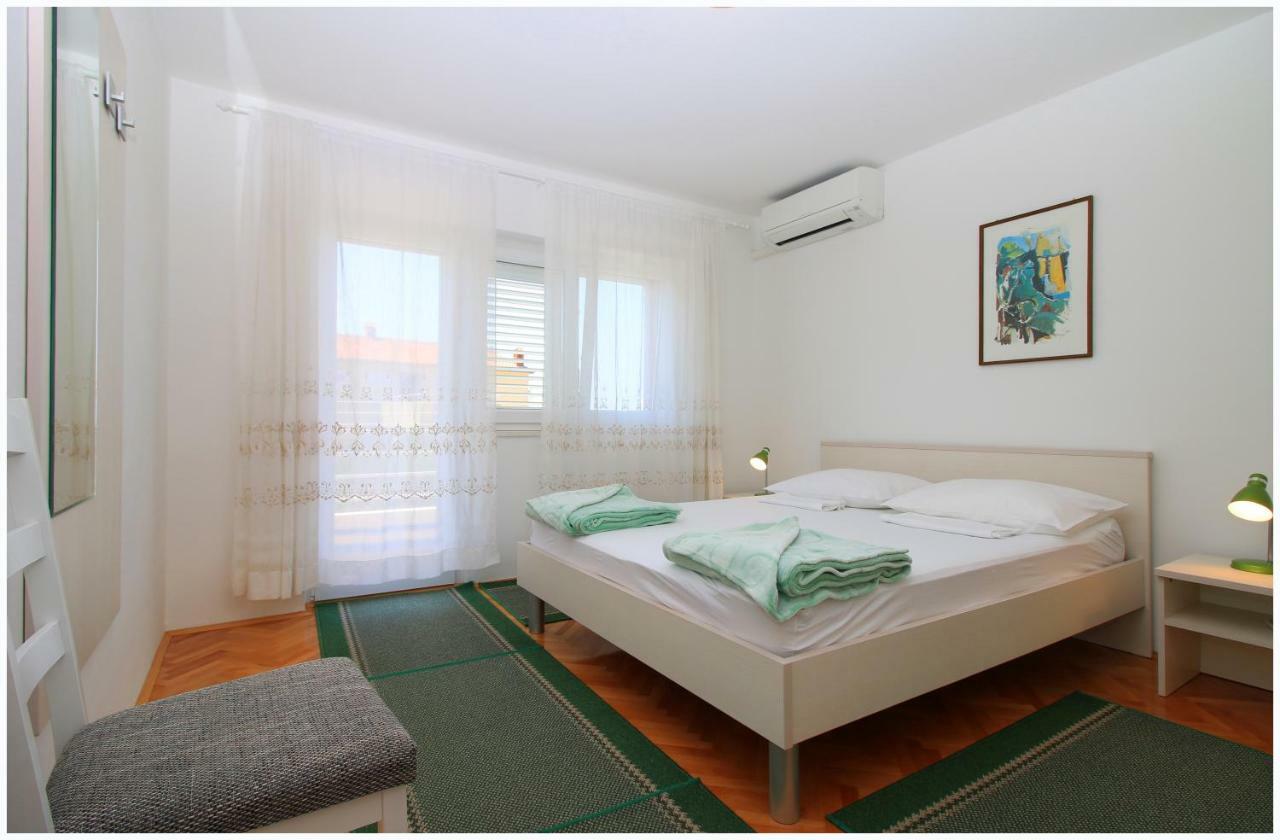 Apartment Maxim Primošten Εξωτερικό φωτογραφία
