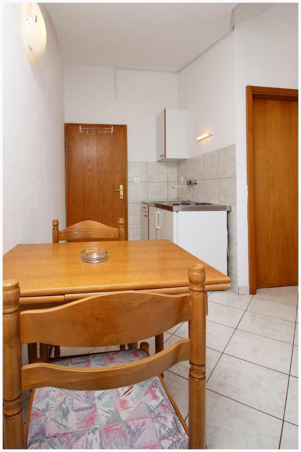 Apartment Maxim Primošten Εξωτερικό φωτογραφία